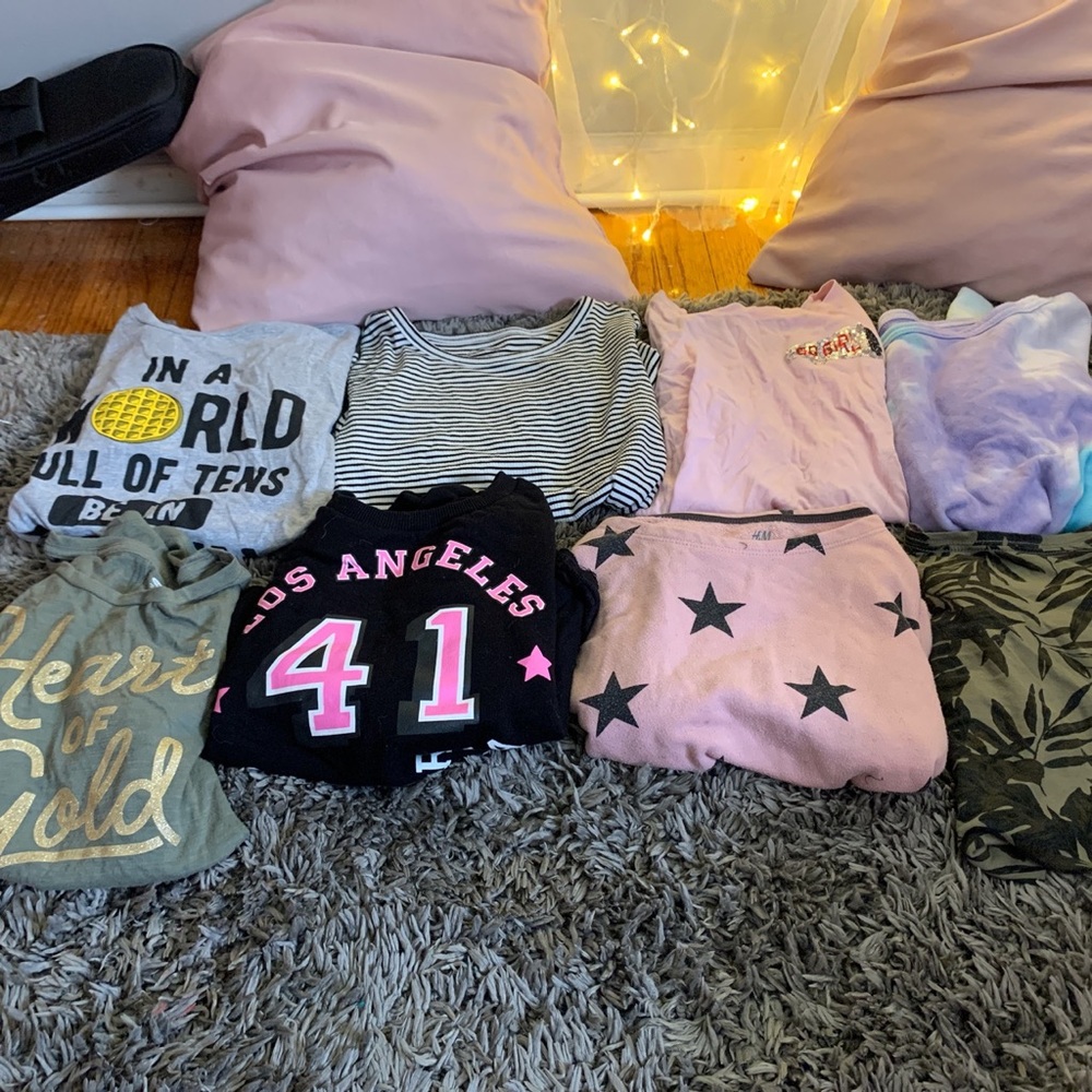 Shirts - Picture 2 of 6